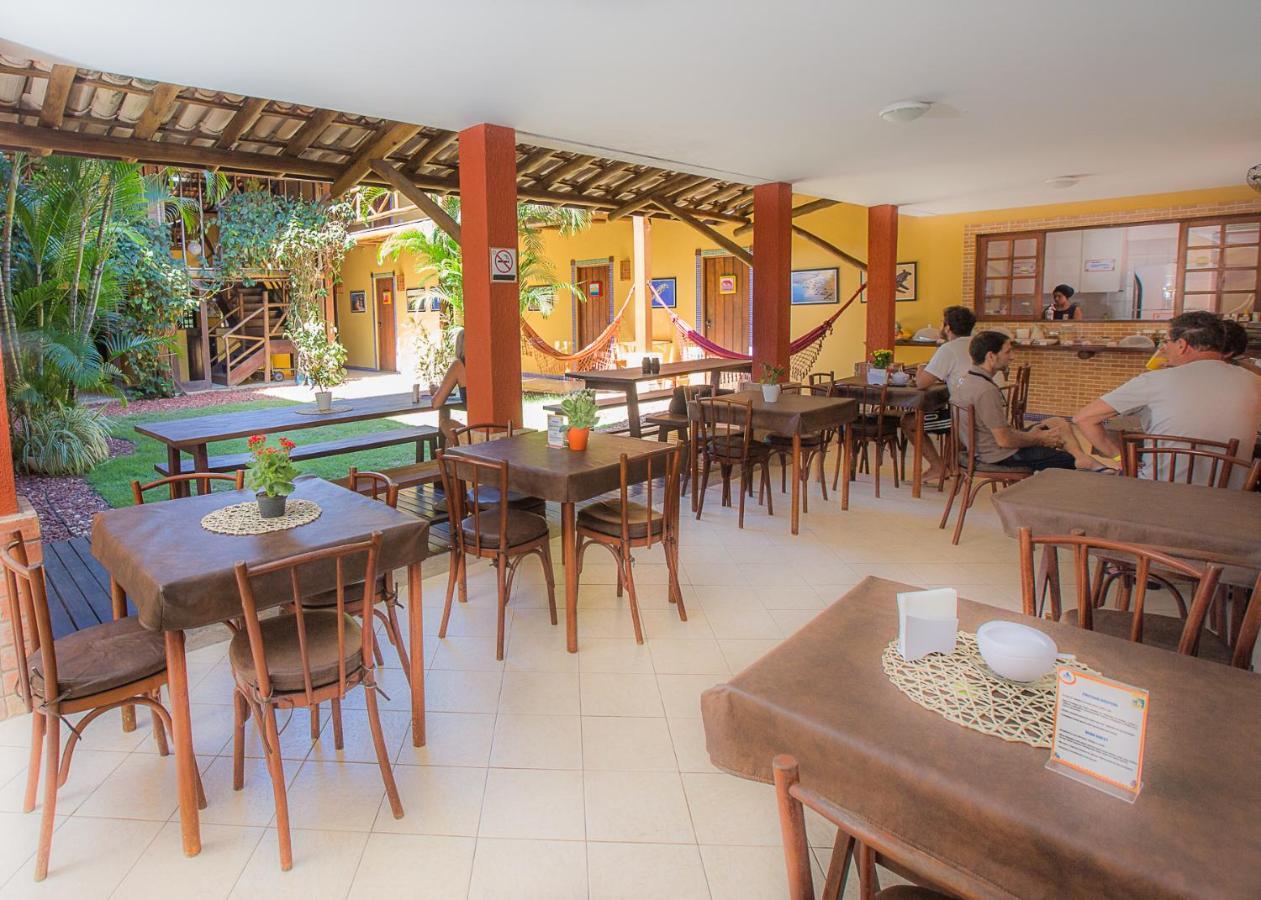 Hostal Do
